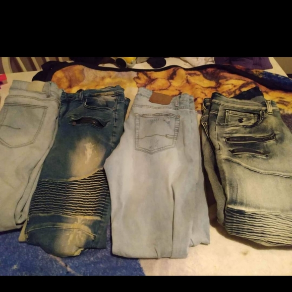 Rocawear Other - Men's jeans new without tags 4 pairs